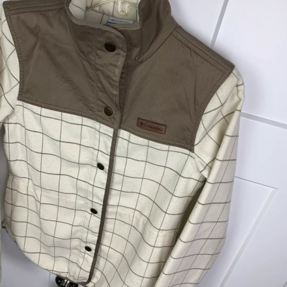 Columbia XS Shacket Snap Front Plaid Ivory Brown Flannel shirt Jacket Camping - Picture 3 of 5